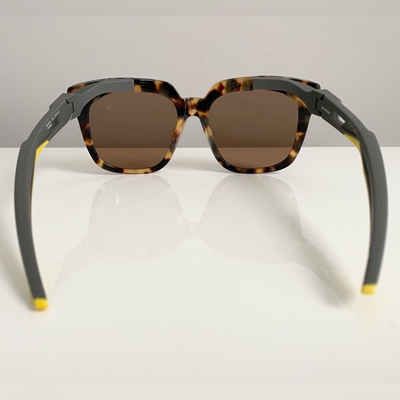NEW $490 Balenciaga Havana Grey Brown Yellow Tortoise 55mm Oversized Sunglasses - Picture 7 of 14